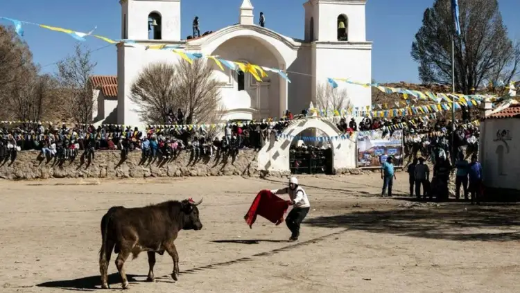 Toreo de la vincha Casabindo, Jujuy