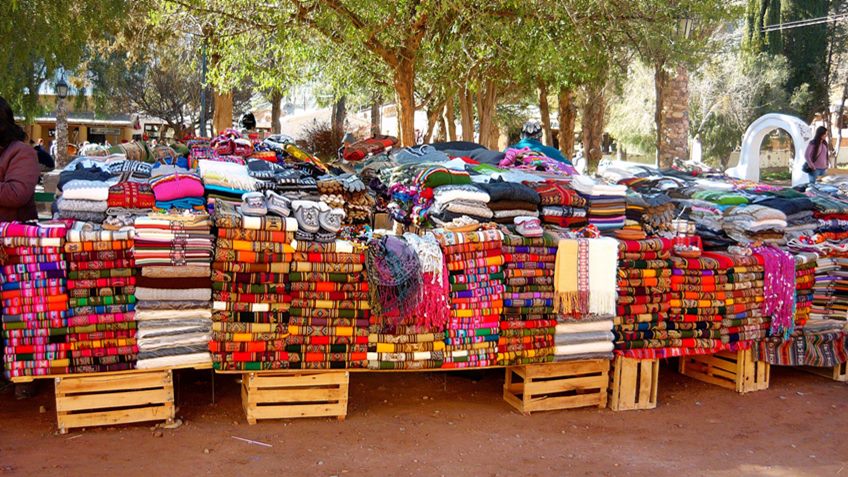 Feria Plaza de Purmamarca