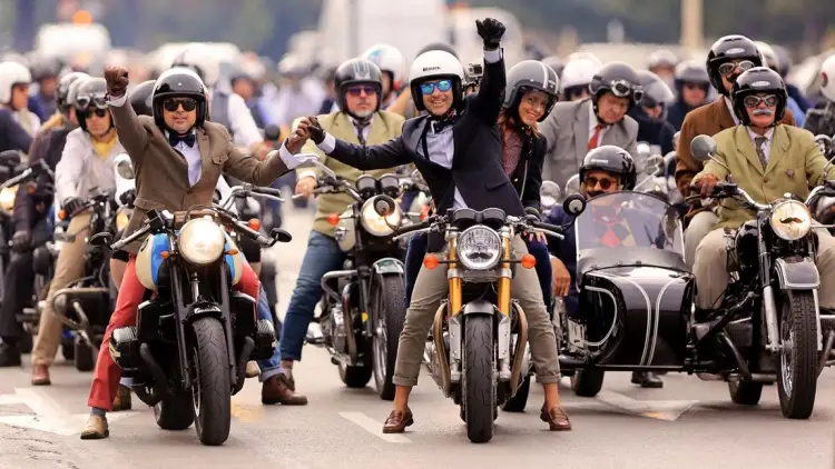 El Distingued Gentleman's Ride