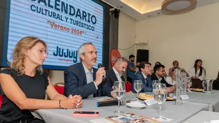 Calendario turístico - José Rodríguez Bárcena