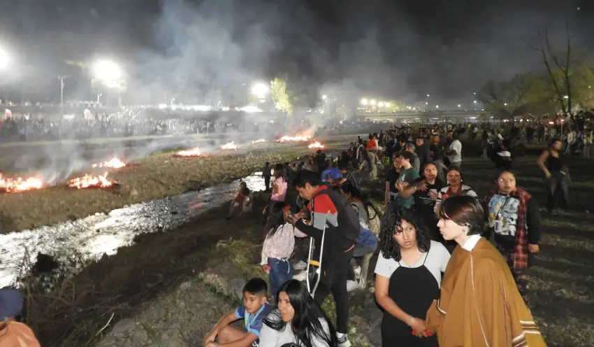 Vecinos y turistas participaron de la conmemoración del Éxodo Jujeño