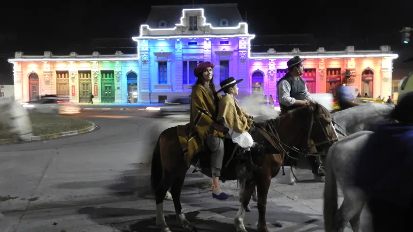 Gaucha en la marcha evocativa