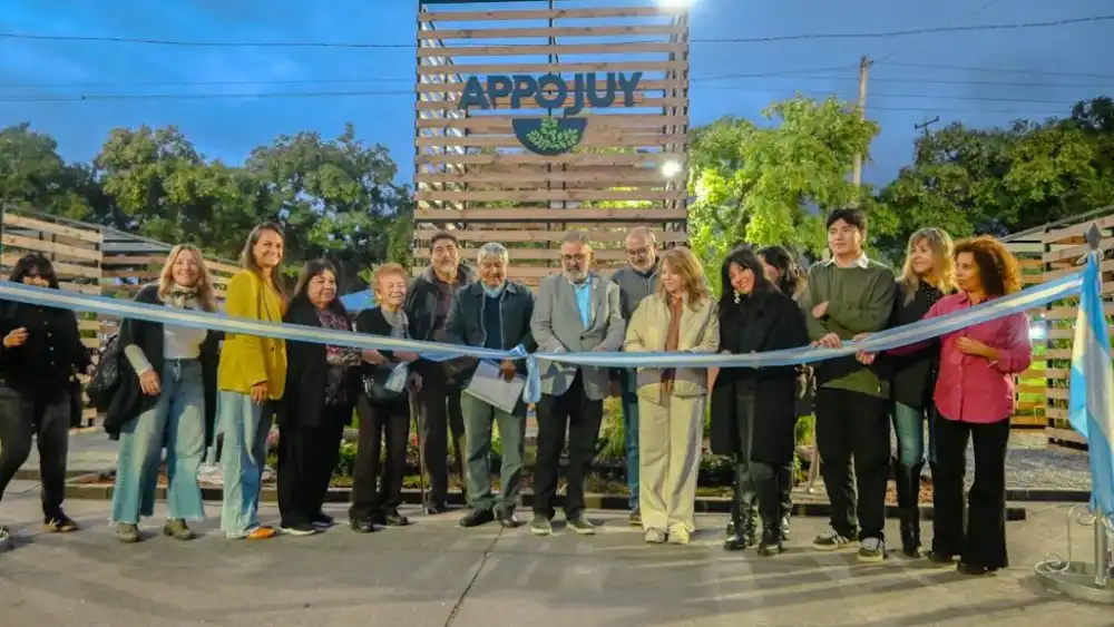 La flor mas bella inauguracion