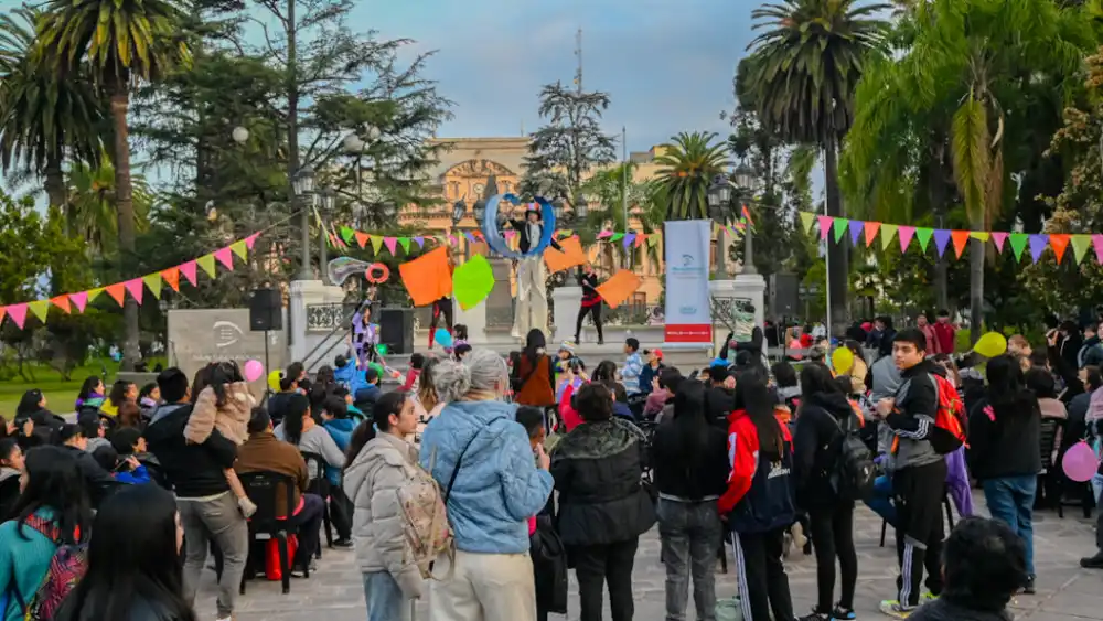La ciudad puso en marcha una agenda cultural con espectáculos gratuitos