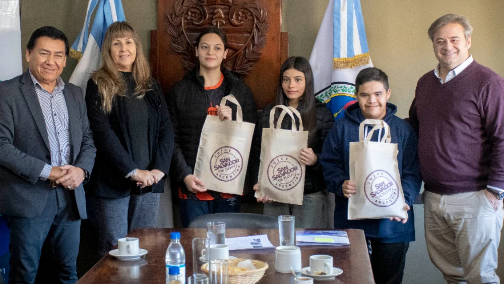 Deportistas jujeños fueron recibidos en el Concejo Deliberante